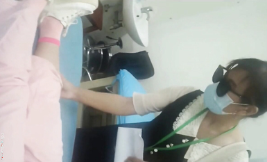 國內某體檢中心心電圖檢查偷拍 各種美乳大學生少婦美乳映入眼簾，處女的奶子圓潤堅挺好好看 (22)