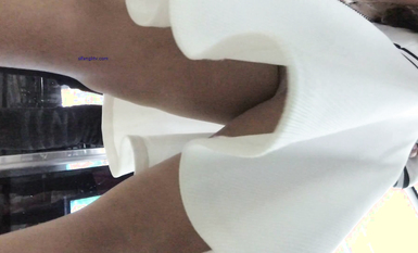 成都地鐵醫院抄底 驚現無內長腿美女 各式內內讓人噴血 幻想扒下推到啪啪 高清1080P版 (26)