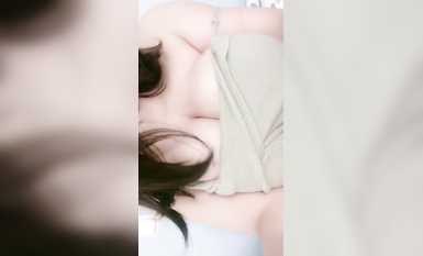 童顏巨乳『肉肉』高價一對一 粉逼蜜臀 白虎饅頭逼 激情互動 扒逼特寫 扣逼紫薇 高清1080P版 (2)