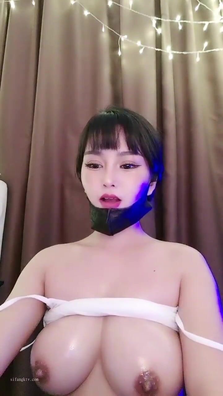 【明星級女神下海 爆炸乳兔子子】超性感G奶美乳精油裸舞潮吹噴水