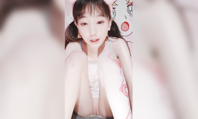 清純系天花板！新人小蘿莉！手指扣逼呻吟嗲嗲，操我小騷逼騷話不斷，無毛白虎嫩穴，叫聲極度誘惑