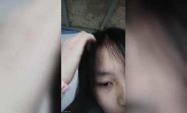 在校學生妹妹！宿舍全裸自慰【03後妹妹】超美！今晚最佳！