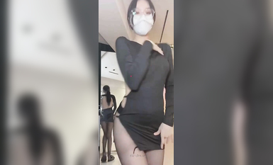 【抖音重磅】人氣女神【草莓小甜心】首次超大尺度露三點【丁姐直播】9月 (13)