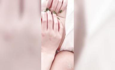 海角社區亂倫大神《最愛騷嫂子》熱銷作品全集-淪陷在騷貨嫂子的緊致熱穴中 2022-06-27大嫂徹底傷心了，要跟大哥離婚和我過，可怎麼辦。