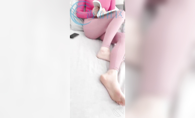 海角社區亂倫大神《最愛騷嫂子》熱銷作品全集-淪陷在騷貨嫂子的緊致熱穴中 2022-06-08跟嫂子因為去健身房的事吵起來了，把嫂子衣服撕了，強操嫂子。