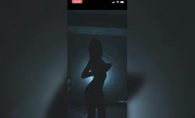 抖音重磅：56W粉絲女神【草莓小甜心】【丁姐】高價走私直播秀 (3)