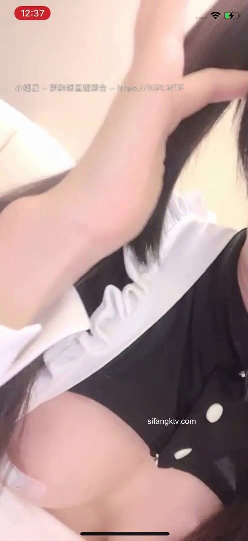 19歲的廣州妹妹！【京魚兒】道具自慰爆漿，粉穴近距離B (6)