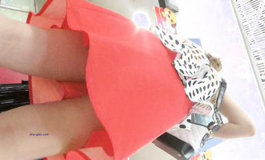 超高質量機場地鐵抄底5 驚現極品無內長腿美女 是方便借機小哥啪啪嗎 高清超高質量機場地鐵抄底 (20)