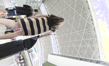 超高質量機場地鐵抄底5 驚現極品無內長腿美女 是方便借機小哥啪啪嗎 高清超高質量機場地鐵抄底 (15)