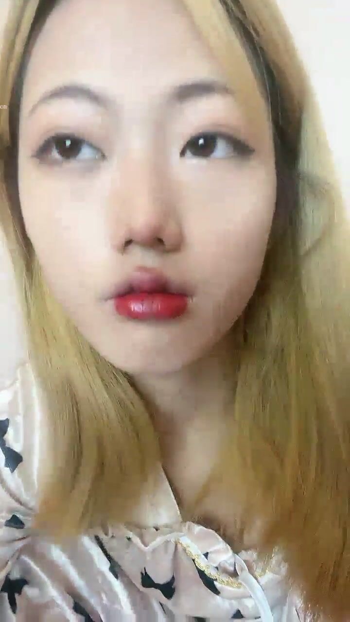 核彈！兩個學生被幹了~20小時~【電競少女】都快乾哭了~！！qc2 (6)