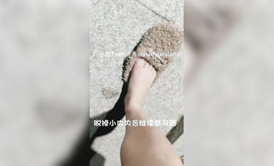 最新推特七位人氣蘿莉女主露出私拍 戶外野戰全裸路邊翹美臀後入啪啪小韻 (2)