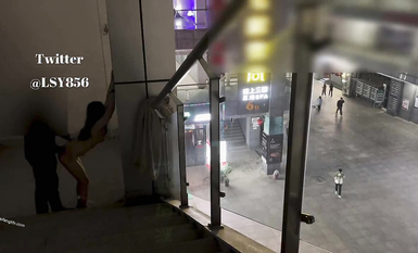 最新推特七位人氣蘿莉女主露出私拍 戶外野戰全裸路邊翹美臀後入啪啪林淑怡 (9)