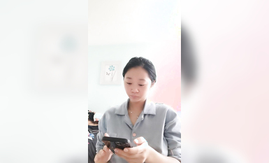 應求更新！美胸大學生~【眼裡有星辰】道具自慰~好騷好美！ (11)