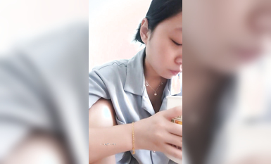 應求更新！美胸大學生~【眼裡有星辰】道具自慰~好騷好美！ (2)