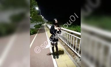 最新推特七位人氣蘿莉女主露出私拍 戶外野戰全裸路邊翹美臀後入啪啪森下悠 (6)