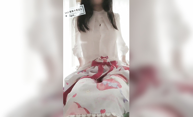 超極品雙馬尾萌妹『蘿莉糖糖不想起床』失禁潮吹 完美巨乳 粉嫩鮑魚 超嫩白 高清草莓洛麗塔 (2)