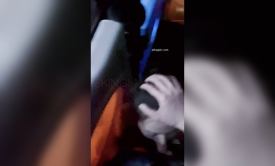 約炮大神『KINGMAST』最新暴爽私拍 極騷女神公園野戰 酒吧廁所後入爆操 高清 路邊游樂場 野戰被圍觀+潮吹_(new)