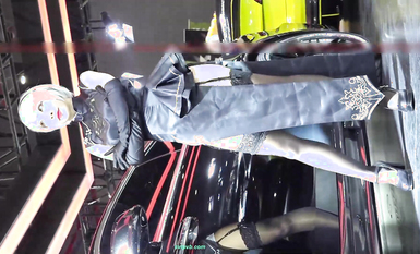 【展会走光】CAS车展模特走光车模 刁鉆摄影师 (1)