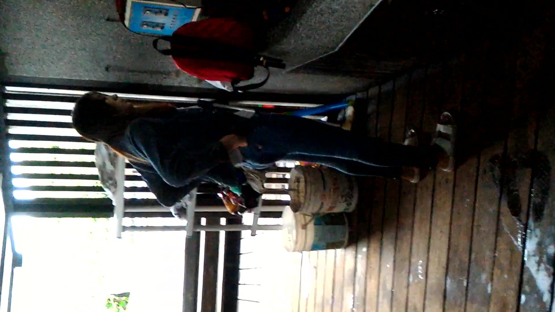 《台湾情侣泄密》 人前女神人后母狗的女同事被曝光 (10)