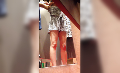 国内商场试衣间偷拍胖瘦都有 好多漂亮嫩妹小姐姐 翘挺美乳 偷操一炮太爽了 高清1080P原版 (4)
