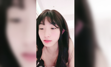 學生主播@我就是嗚崽醬 宿舍尺度福利秀 第二彈2 (9)