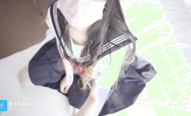 白虎蘿莉『小七軟同學』我的妹妹真的超可愛，JK長筒白襪 純欲系少女 長髮及腰蜜桃臀 粉嫩無毛小嫩逼