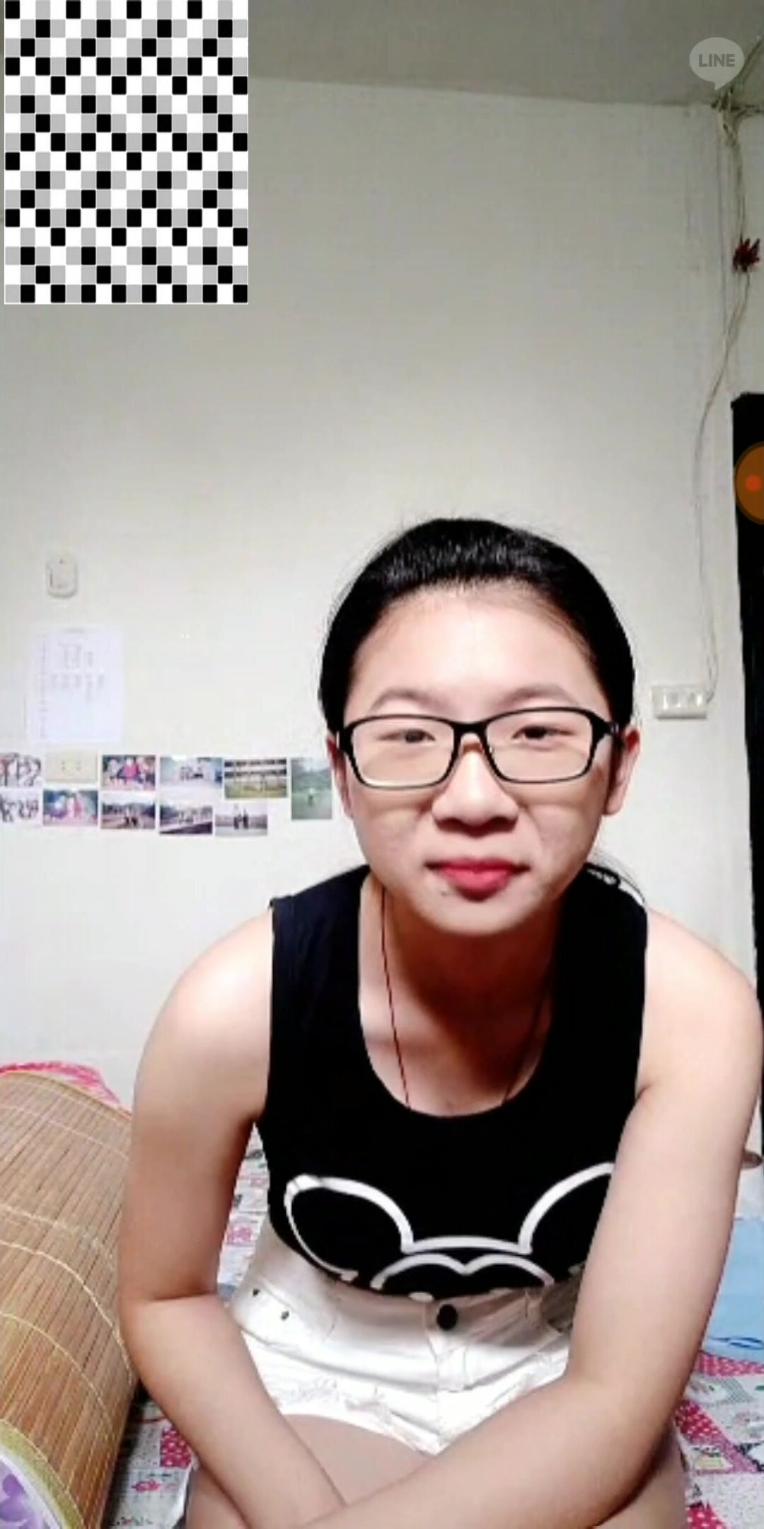 少女殺手PUA大神網撩青澀學生妹 由淺入深最後開房啪啪全程露臉沒啥性經驗動作生疏 (1)