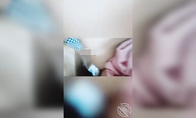 【最新封神 極品亂倫】 新 姐弟亂倫 性感嫂子和我在出租房的日子 哥哥因打架坐了牢 我在租的房操了下面會吸的嫂子