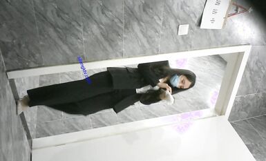 八月最新私房大神 隔牆有眼 原創廁拍 饅頭肥穴勾魂黑絲透明內褲 (10)