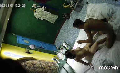 最新流出 樂橙酒店偷拍新台上架-激情男女2天狂做6次 (2)