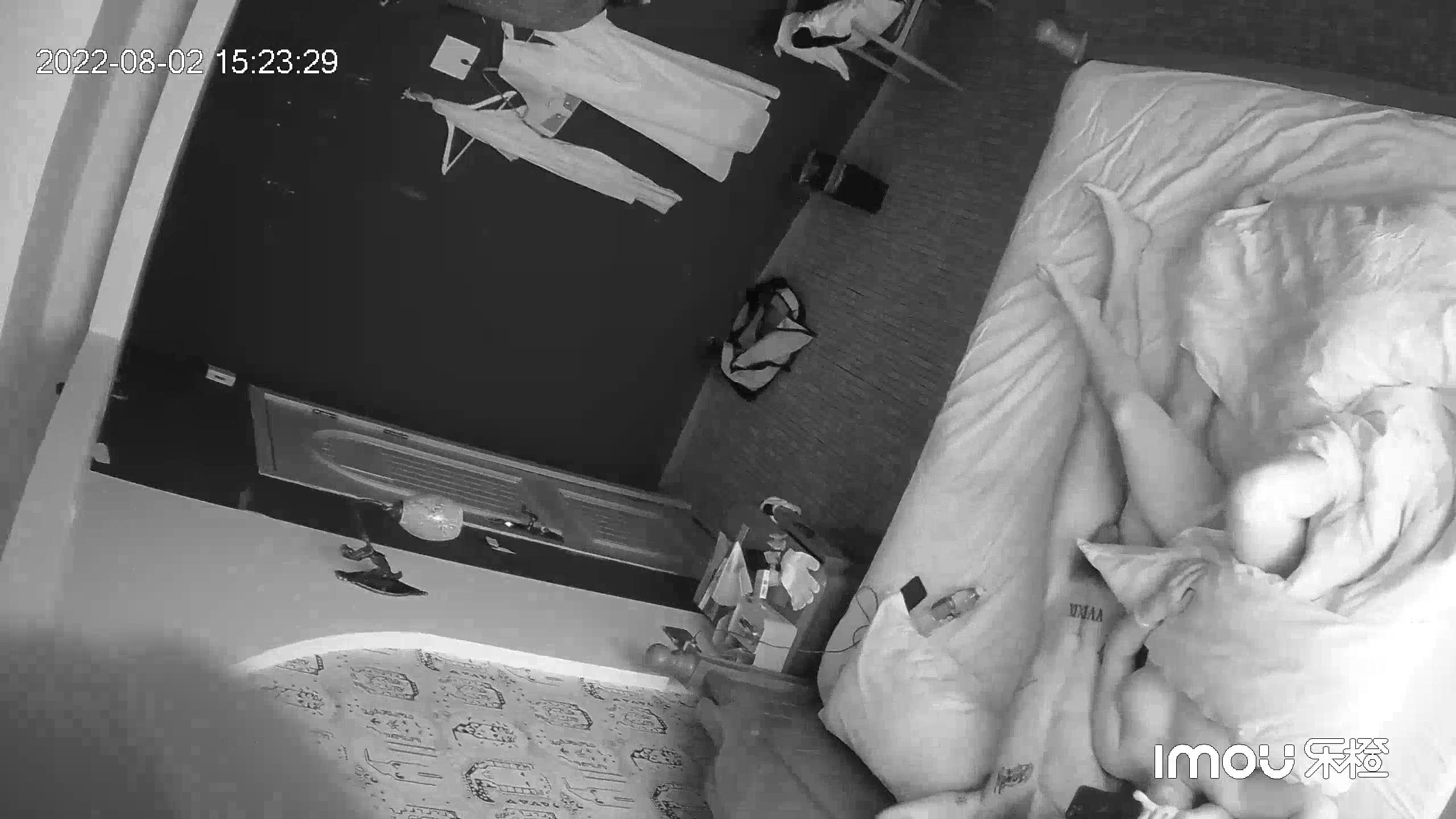 最新流出 樂橙酒店偷拍新台上架-激情男女2天狂做6次 (3)