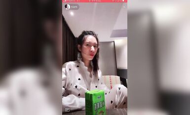 重磅 抖音直播技術性走光 熱舞 露底 美女雲集 (106)