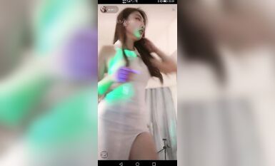 重磅 抖音直播技術性走光 熱舞 露底 美女雲集 (125)