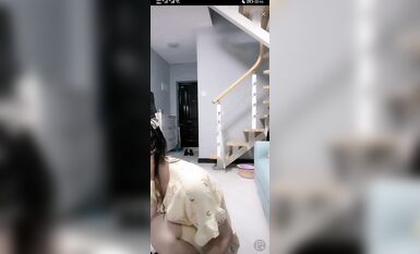 重磅 抖音直播技術性走光 熱舞 露底 美女雲集 (143)