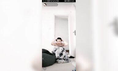 重磅 抖音直播技術性走光 熱舞 露底 美女雲集 (15)