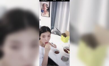 重磅 抖音直播技術性走光 熱舞 露底 美女雲集 (155)