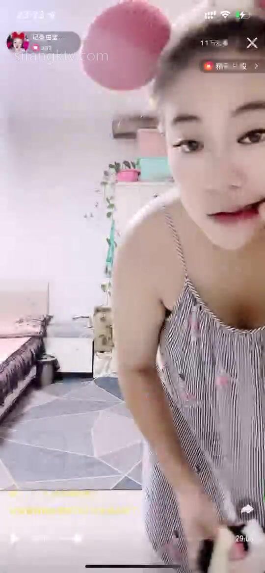 重磅 抖音直播技術性走光 熱舞 露底 美女雲集 (182)