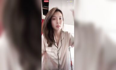 重磅 抖音直播技術性走光 熱舞 露底 美女雲集 (184)