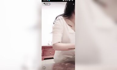 重磅 抖音直播技術性走光 熱舞 露底 美女雲集 (206)