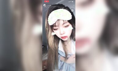 重磅 抖音直播技術性走光 熱舞 露底 美女雲集 (29)