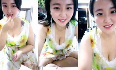 推薦，山東超市的老闆娘，【北冥有魚】，帶表妹初下海，店裡還有人，就要露奶子，約情人來啪啪(2)