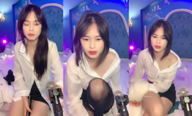 極品嫩妹11月份最新合集【性感小橘貓】 黑絲白絲制服誘惑摸穴 (17)