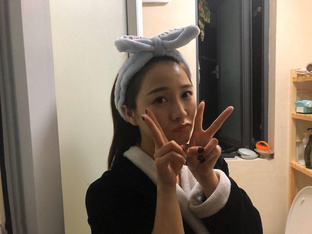 【反差表系列】推特氣質高顏值網紅特萊莎@lyainevan最全合集，人前氣質女神，私底下原來如此騷情萬種（1）