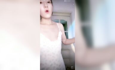 重磅 抖音直播技術性走光 熱舞 露底 美女雲集 (321)