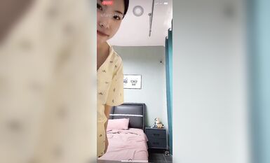 重磅 抖音直播技術性走光 熱舞 露底 美女雲集 (326)