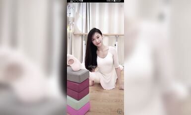 重磅 抖音直播技術性走光 熱舞 露底 美女雲集 (333)