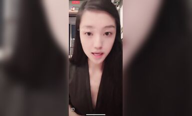 重磅 抖音直播技術性走光 熱舞 露底 美女雲集 (365)