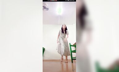 重磅 抖音直播技術性走光 熱舞 露底 美女雲集 (375)