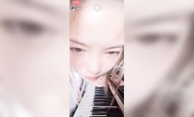 重磅 抖音直播技術性走光 熱舞 露底 美女雲集 (396)