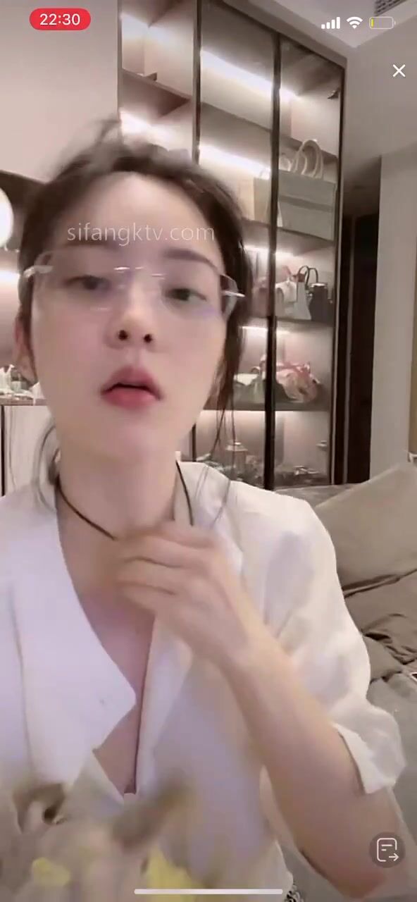 重磅 抖音直播技術性走光 熱舞 露底 美女雲集 (402)